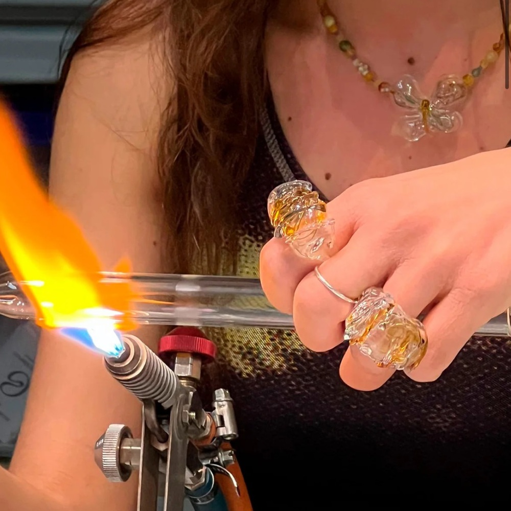 BNIB Feners twist ring, hand blown- made to order